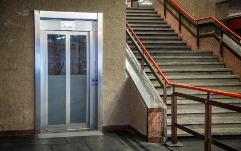 Milano abbatte le barriere: 80 milioni per rendere la metropolitana inclusiva