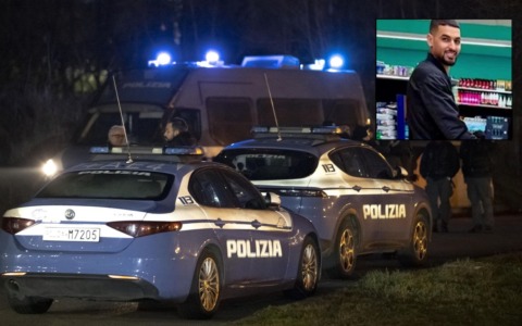 Sparatoria a Rogoredo, il poliziotto Carmelo Cinturrino è stato arrestato per omicidio volontario: l’uomo era disarmato quando è stato colpito