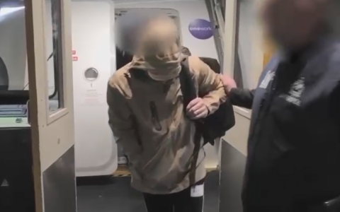 Estradato dalla Colombia Emanuele Gregorini, presunto esponente del sistema mafioso lombardo