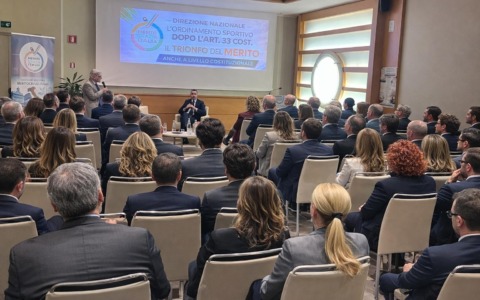 Meritocrazia Italia a Milano: sport e Costituzione al centro della prima Direzione Nazionale 2026