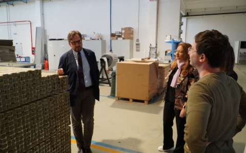 Guidesi tra Milano e Varese: quando il sostegno alle imprese diventa sistema