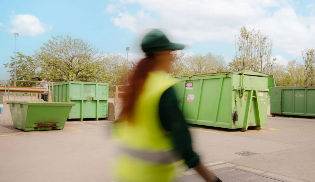 Via Corelli, ricicleria chiusa per tre settimane: istruzioni per il conferimento rifiuti