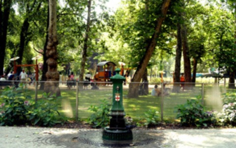 Allarme sicurezza al Parco Solari, i residenti lanciano una petizione: “Basta violenze e degrado”