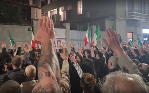Commemorazioni per Ramelli a Milano, braccia tese e 33enne violentemente pestato: denunciati quattro esponenti di estrema destra