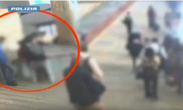Passeggero aggredito e rapinato di trolley e portafoglio alla stazione Centrale: arrestati due uomini