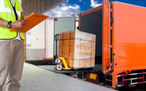 Logistica e trasporti, Firmato l’accordo tra associazioni e sindacati per il nuovo Osservatorio territoriale per legalità e sicurezza