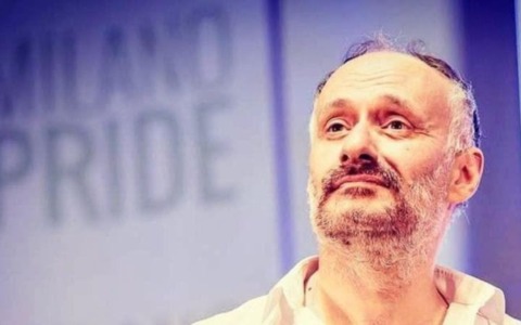 Temperature bollenti al Milano Pride, il fondatore dei Sentinelli Luca Paladini: “Con questo caldo serve una riflessione sul futuro della parata”