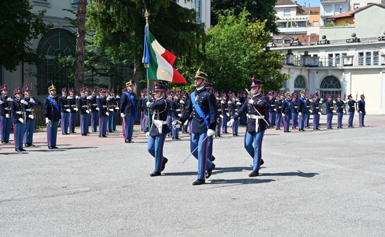 Scuola Militare Teulié: arrestato docente e commissario della Maturità accusato di abusi sessuali, ricatti e maltrattamenti sugli allievi