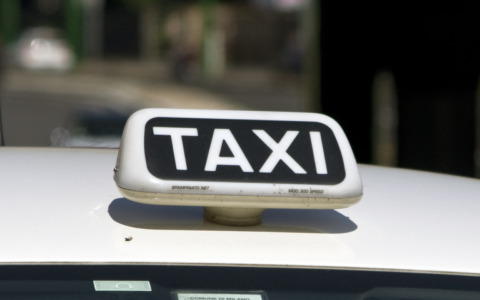 Taxi più ecologici, dalla Regione 1,6 milioni per rinnovare le vetture