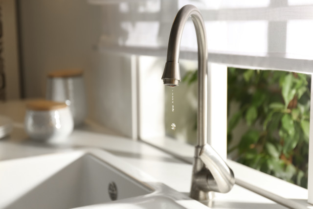 Dalla luce naturale all’acqua del rubinetto: come progettare una casa più funzionale