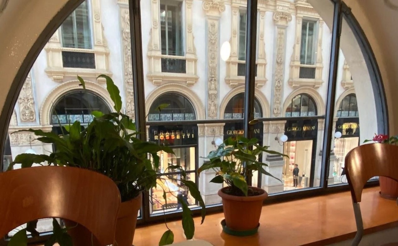 Il Bar self service Chery lascia la Galleria Vittorio Emanuele II: il Comune apre un bando per lo spazio da 300 metri quadrati