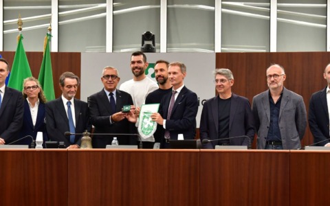 Olimpia Milano, il Triplete entra nell’Aula del Pirellone