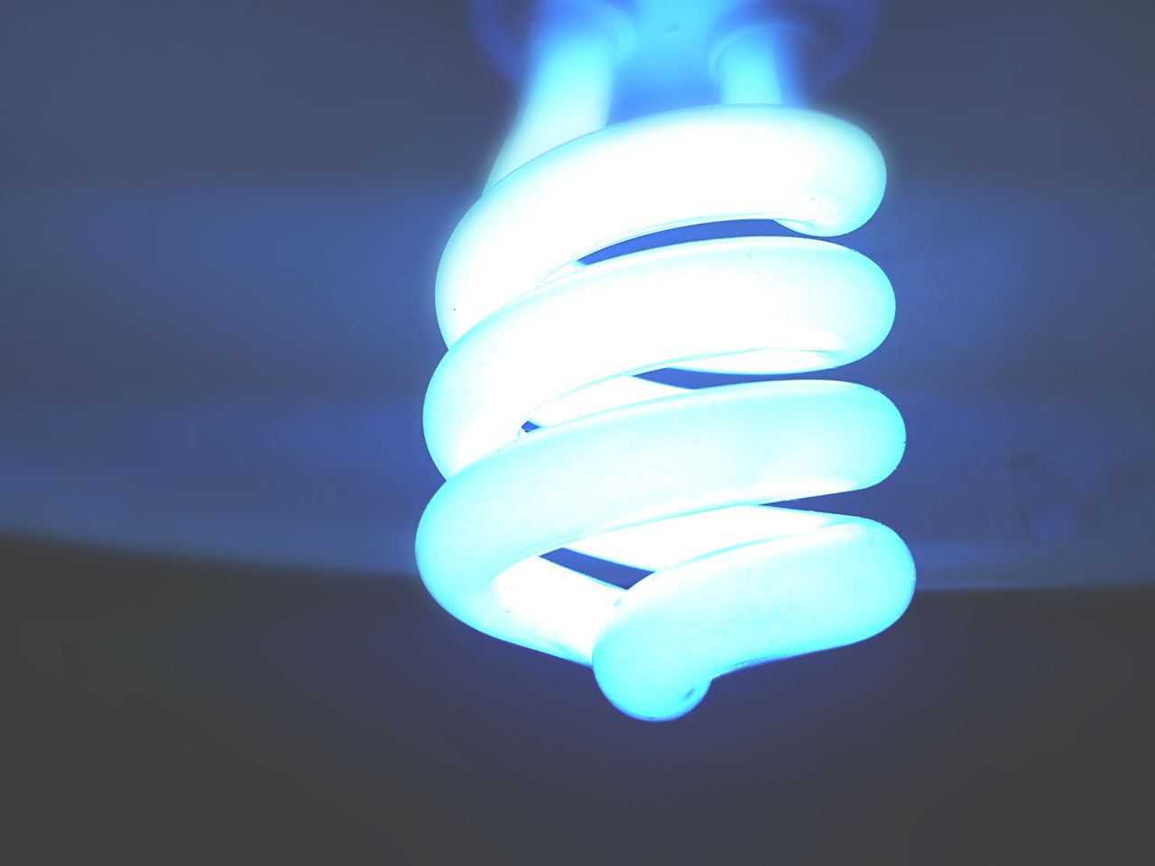 Risparmio energetico, i 10 errori che (quasi) tutti fanno in casa senza saperlo