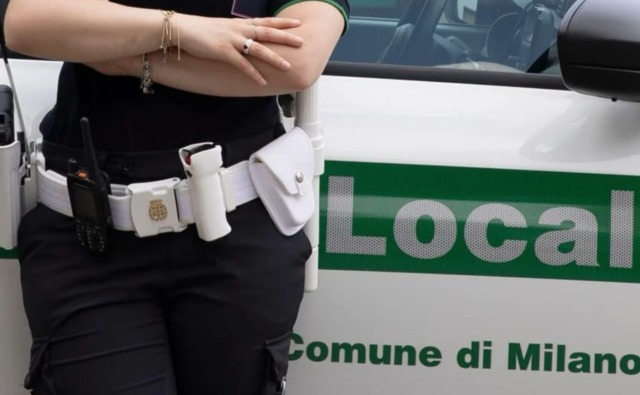Inchiesta sulla Polizia locale, fermato un 35enne per spaccio: sei agenti ed ex ai domiciliari