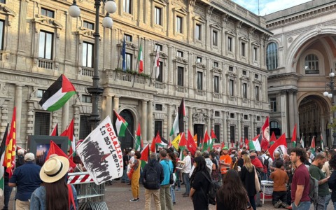 Milano, protesta contro la legge sull’antisemitismo: “Antisionismo non è antisemitismo”