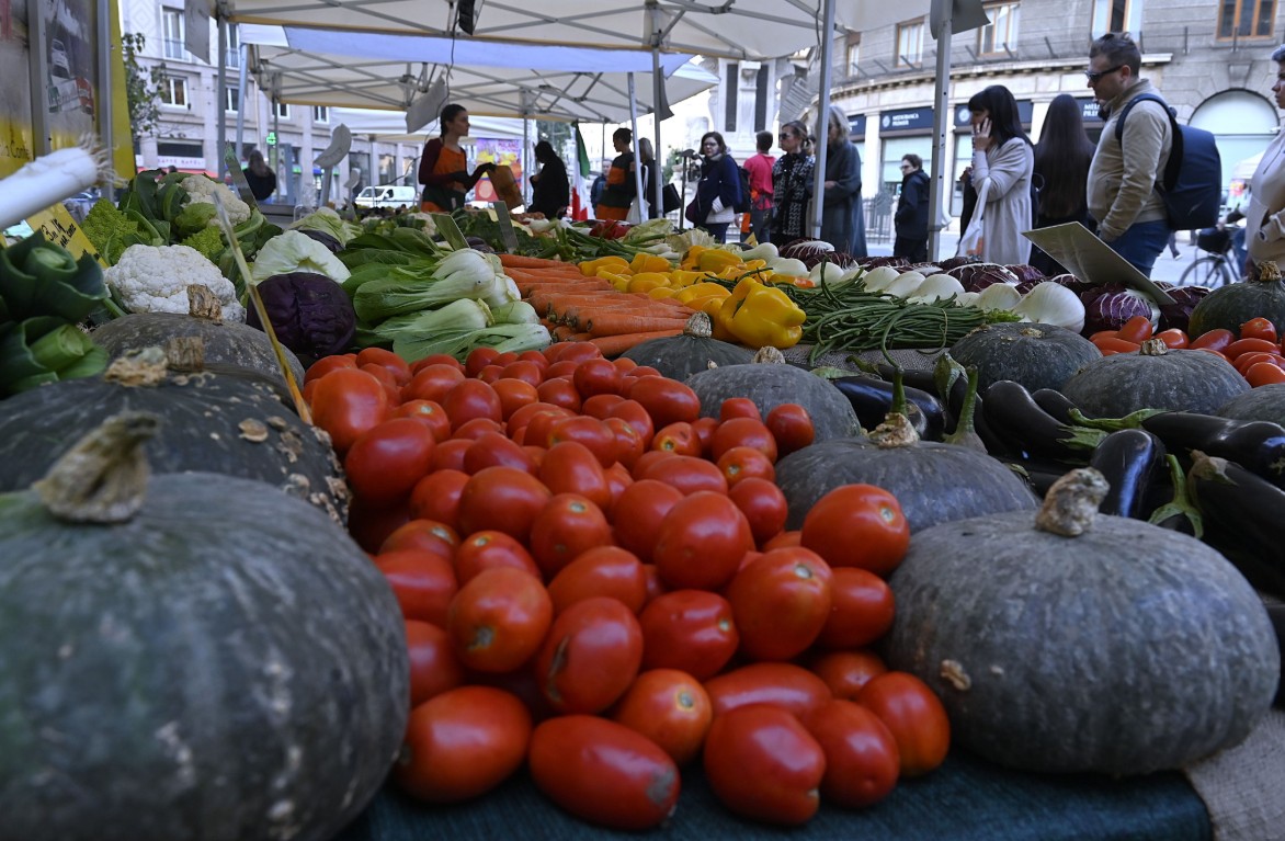 Il Verziere torna alle origini: a largo Augusto debutta il nuovo mercato agricolo