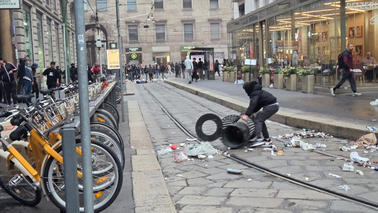 Dopo un weekend di disordini in centro, arriva il bilancio delle forze dell’ordine: 32 arresti e 28 denunce